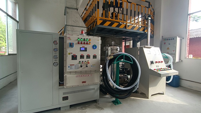 反应釜控温防爆冷热一体机有哪些优势？