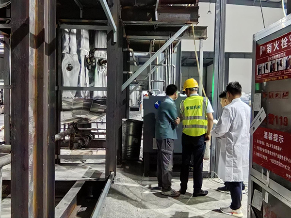 树脂反应釜内外双盘管控温双机一体模温机