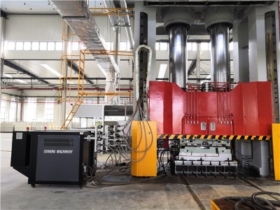 SMC玻璃钢复合材料控温，油温机一步搞定