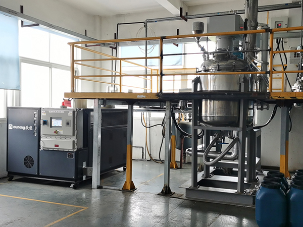 防爆冷热一体油温机