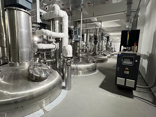 环保型热熔胶反应釜电加热油炉