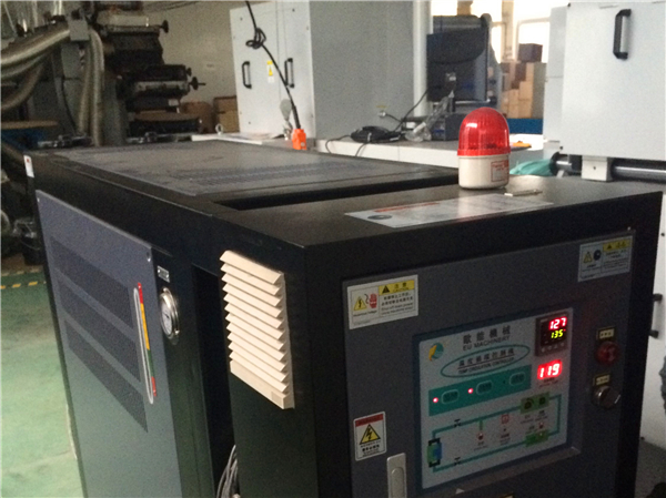 混合干燥机配模温机多少钱？欧能模温机物美价廉