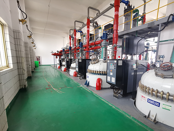 控温反应釜油温机掌握反应温度，助力药物生产