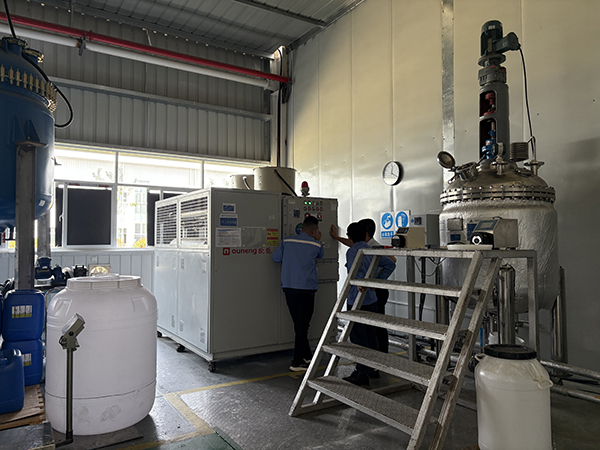 防爆冷热一体水温机