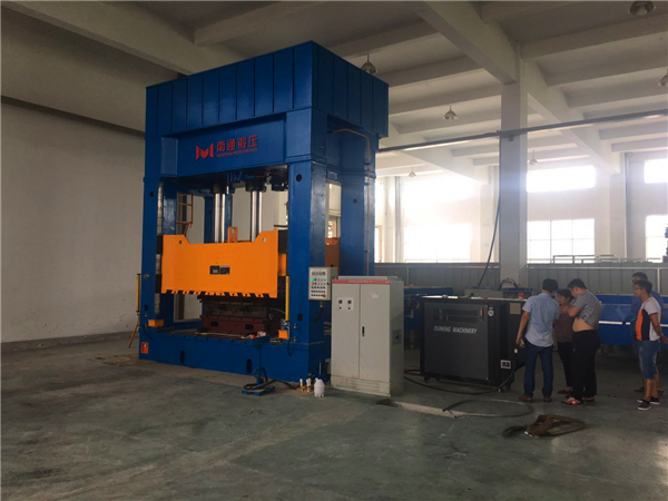 首次使用模温机的步骤，新购模温机如何操作询「欧能机械」