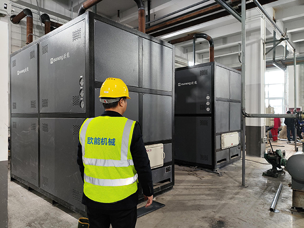 塑料添加剂反应釜控温750KW防爆导热油炉「欧能机械」